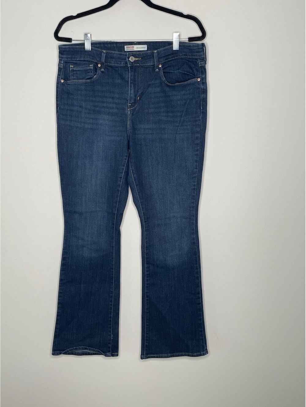 Signature By Levi Strauss Jeans Womens 14M Blue Modern Boot Cut Stretch Denim